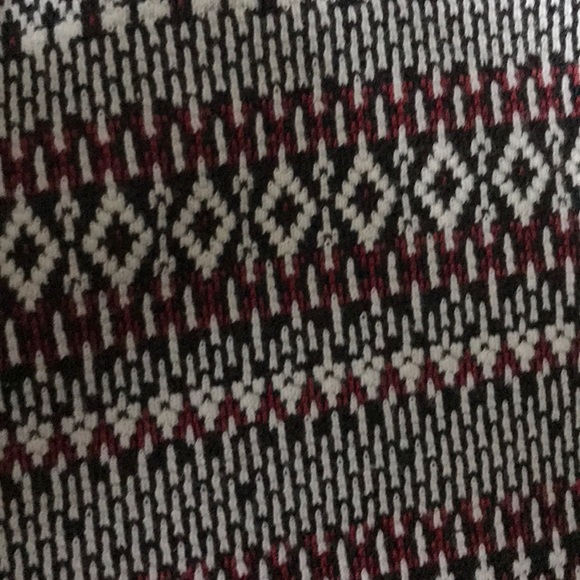 Knit short skirt - Picture 3 of 3